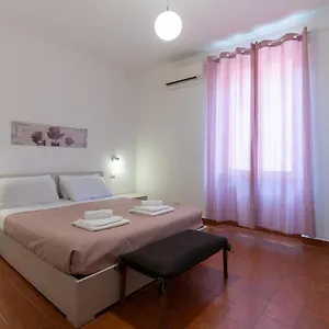 Evelina In Trastevere Apartment